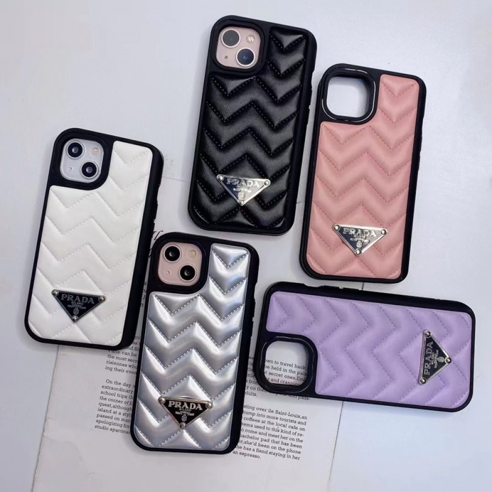 専用❣️【希少品】超美品⭐️PRADA iPhone12 pro ケース スタッツ-