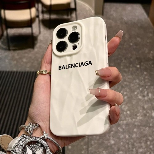 Balenciaga バレンシアガiPhone 16 15 plus 14 pro maxブランドスマホケースiPhone16  15pro max 14pro 13 12スマホカバー耐衝撃オシャレ芸能人愛用するブランドアイフォン16 15 14 proケースカバー