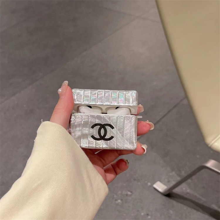 Chanel シャネルAirPods 3 4ブランドケース 携帯便利 ファッションブランドairpods 3/プロ2カバーパロディメンズ向けAirPods 4/3/2/1ケースブランドかっこいいブランド若者オシャレエアーポッズ4 3 pro2/proケース耐衝撃