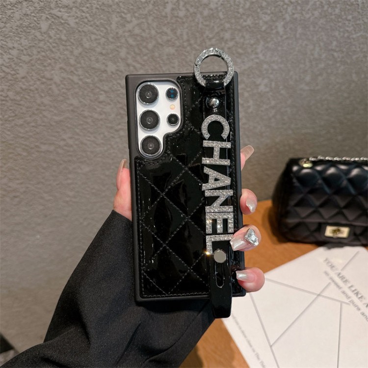 Chanel シャネルブランドGalaxy s23 plus s24カバーケース 薄型 ファッションブランドGalaxy s23 s24 ultraカバーアイフォン14 15 16ケースカバー 全面保護 かわいい着脱安いのgalaxy s24 s23 s22 s21ケースコピーブランド軽量サムスンs24 s23/s24+/s23ultra iphone 14 15 16スマホカバー