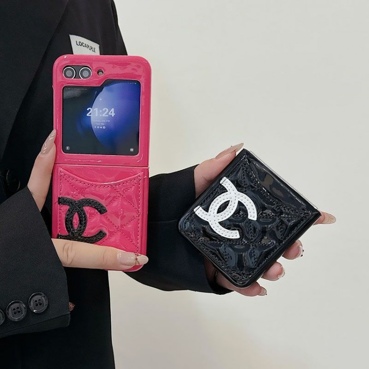 Chanel シャネルGalaxy z flip6 fold6ブランドケースメンズブランドギャラクシーz flip6 4 5 fold6 5 4 3スマホカバースムーズ高級感galaxy z fold6 5 4 3ケースハイブランド大人っぽい ギャラクシーz fold3/2 4 5 6ブランドスマホカバー