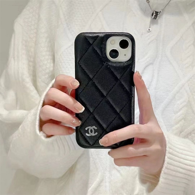 Chanel シャネルブランドiPhone16  plus 15 16pro maxケースメンズアイフォン16 pro max 15 14 16 plusハイブランドケースブランドアイフォン16 pro max 15plus 16プロマックスマホカバー男女兼用