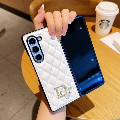 Dior ディオールGalaxy z flip6 fold6ブランドケースメンズブランドギャラクシーz flip6 4 5 fold6 5 4 3スマホカバースムーズかわいいsamsung z fold 6 5 4 flip6 5 4ケースカバー激安ハイブランドGalaxy z flip 5 4 3 6携帯ケースビジネス