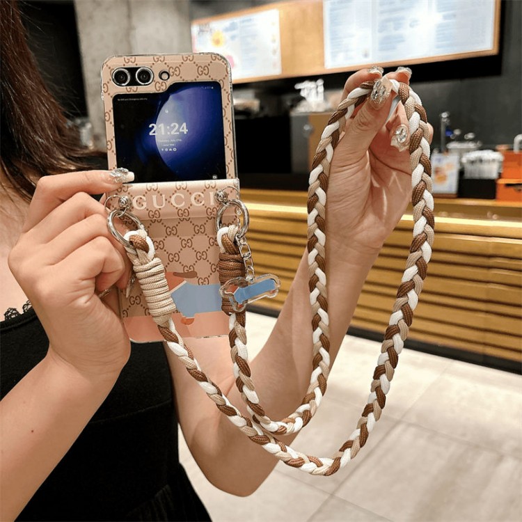 Gucci グッチ Galaxy z flip6 fold6 ブランドケースメンズブランドギャラクシーz flip6 4 5 fold6 5 4 3スマホカバースムーズハイブランドGalaxy z flip 5 4 3 6携帯ケースビジネスブランド落下保護galaxy z flip3 4 5 6携帯カバーレディース