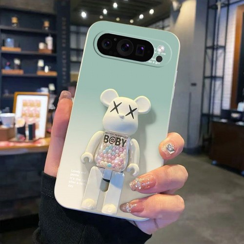 Kaws カウズ iphone 16 pro max グーグル ピクセル9 pro 7a 8a 8プロケースメンズレディースグーグル ピクセル9 pro 8a 7a 6a 5/4aカバーGoogle Pixel 9 pro XL 8 pro 8a愛用ブランドケースカバーブランド Google Pixel 9 PRO XL 8a 8 pro 7 6aカバー