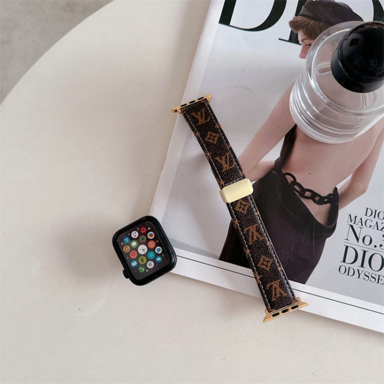 Lv ルイヴィトンブランド Apple Watch10 9 ultra2 バンド 華奢革 交換バンド アップルウォッチ10 ultra3 49mmブランドベスト高級感 Apple Watch10 9 8 7  se2/6/5/4/3/2/1ベルト 軽量 フィット 通気性ブランドiwatch 7 8 9 10 バンド 丈夫