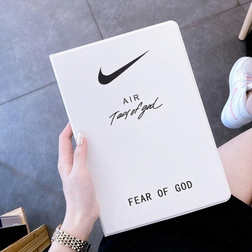 Nike ナイキハイブランド iPad AIR 5 6 2023世代ケース手帳型 ケースipad pro12.9インチカバーブランド男女愛用カワイイ ブランド アイパッドmini6 7保護カバー スタンドハイブランド アイパッド10 2023ケース激安