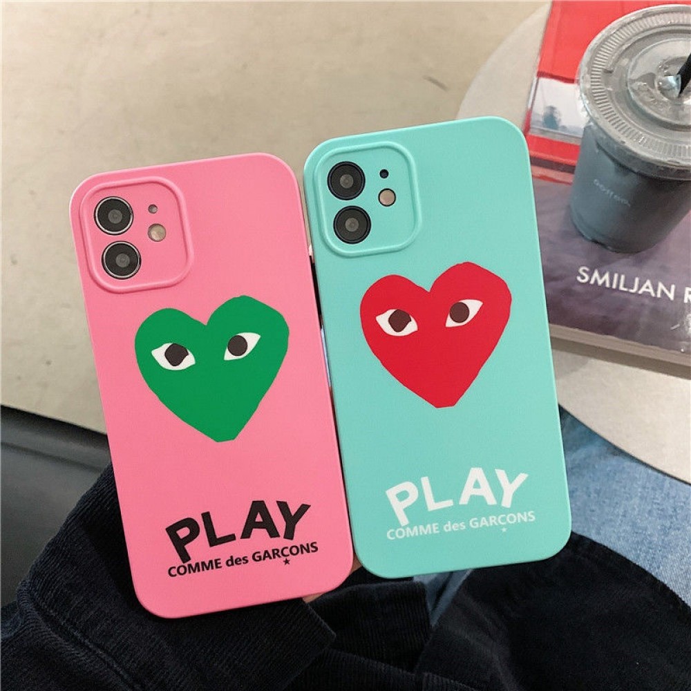 Comme Des Garcons Cdg Iphone 14 13 12 Mini 12 Pro 12 Pro Maxケース コムデギャルソン Play川久保玲アイフォン12カバー