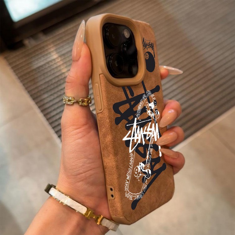 Stussy ステューシーiPhone 16 15 plus 16 pro maxブランドスマホケースiPhone16  15pro max 16pro 13 12スマホカバー耐衝撃オシャレ芸能人愛用するブランドアイフォン16  pro15 16 proケースカバー