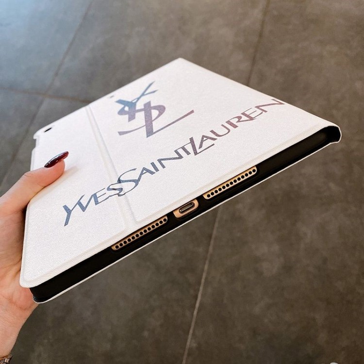 Ysl イブサンローランハイブランド iPad AIR 5 6 2023世代ケース手帳型 ケースカワイイ ブランド アイパッドmini6 7保護カバー スタンド全面保護 ブランド アイパッド ポロ12.9/11インチソフトケース 耐用性 オシャレハイブランド アイパッド10 2023ケース激安