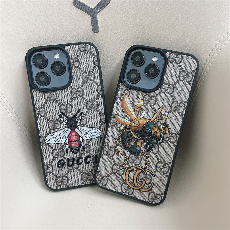 Gucci グッチiPhone16  15pro max 14pro 13 12スマホカバー耐衝撃オシャレ芸能人愛用するブランドアイフォン16 15 14 proケース